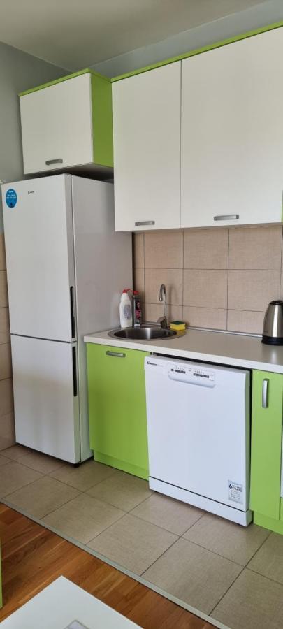 Naki Apartmani Подгорица Экстерьер фото