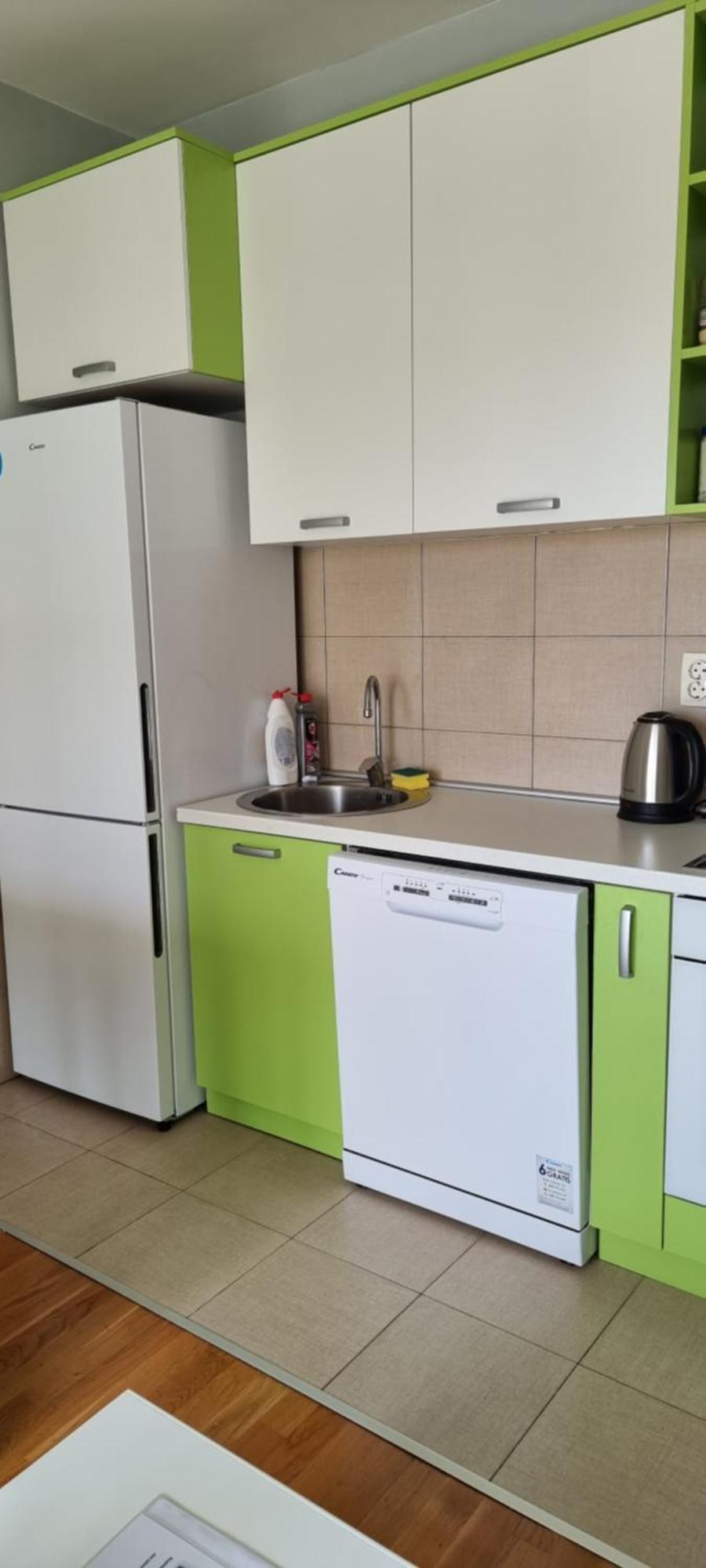 Naki Apartmani Подгорица Номер фото